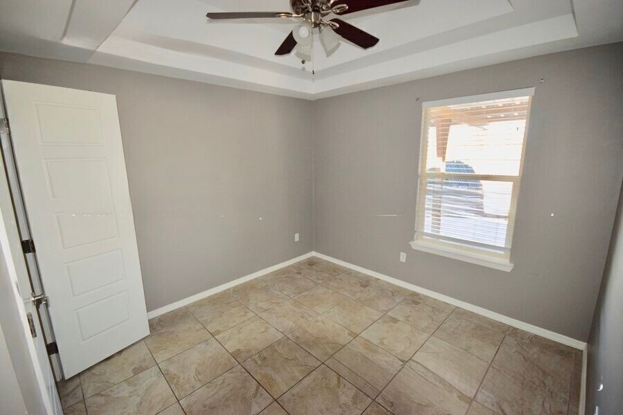 Building Photo - 4724 N Ebony St
