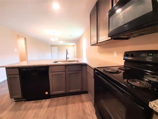 Building Photo - 12970 Sorrento Bay Dr