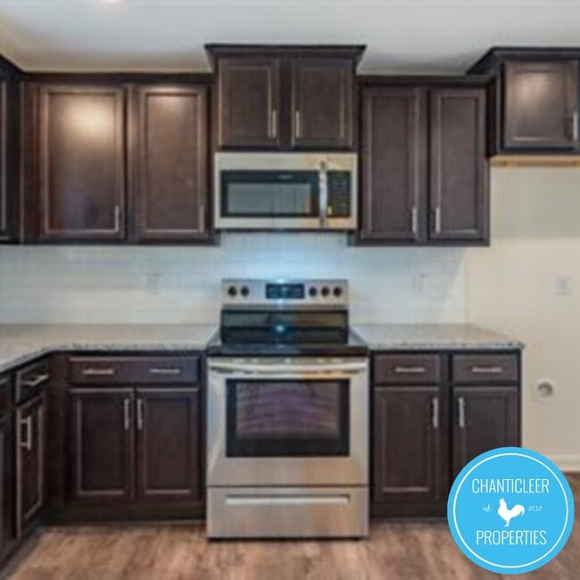 Building Photo - 1216 Haybrook Ln