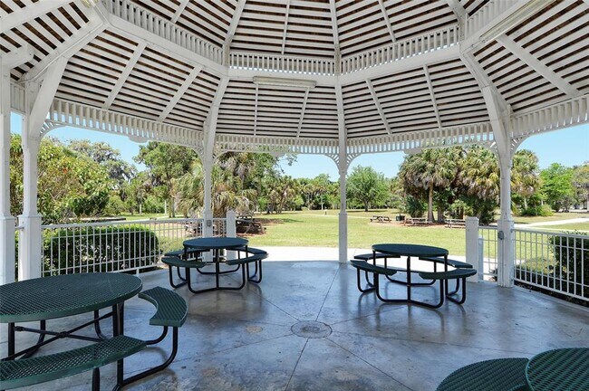 Building Photo - 2308 Waterbluff Pl