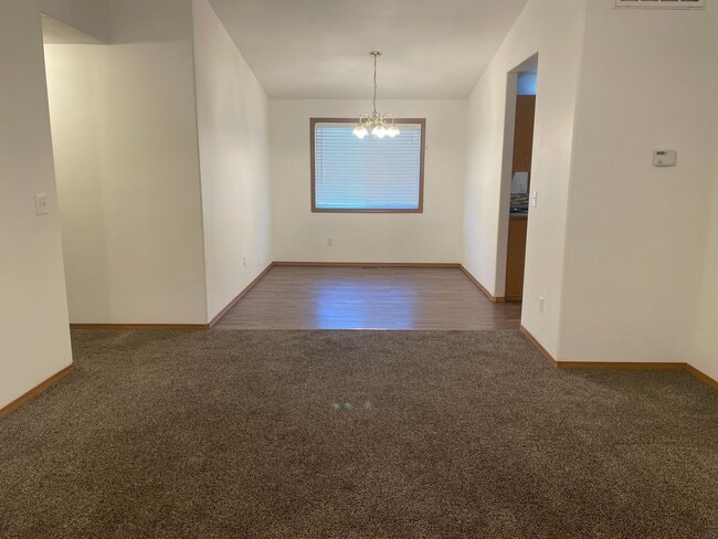 Building Photo - Cozy Home w/Private Backyard!
