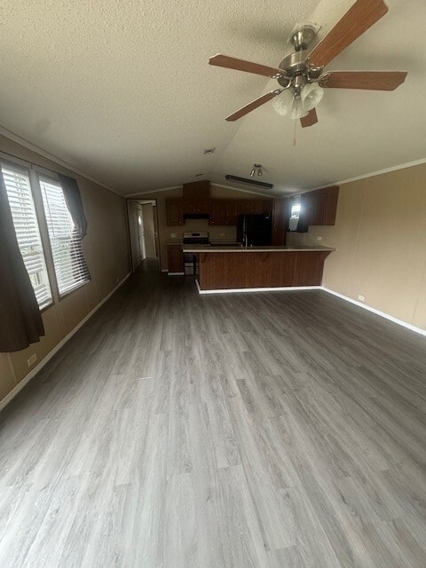 Building Photo - 760 Reyes Silva Ln