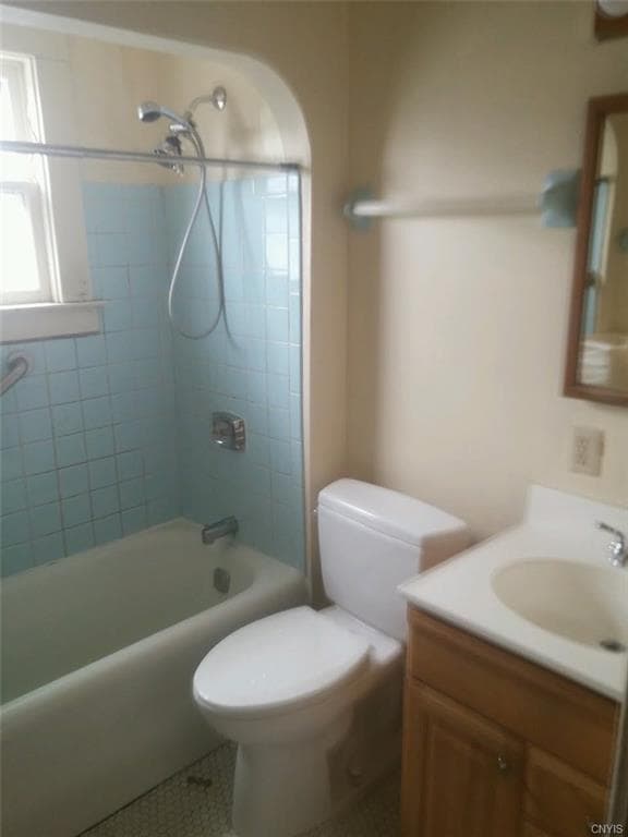 Building Photo - 453 Wendell Terrace
