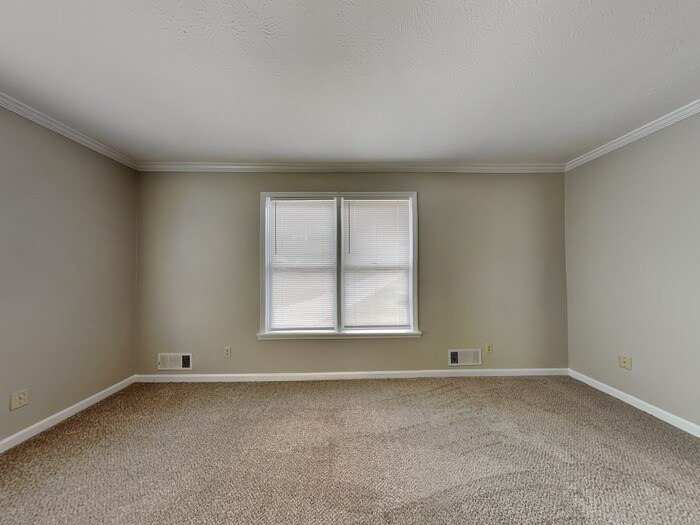 Building Photo - 308 Rebecca Ct