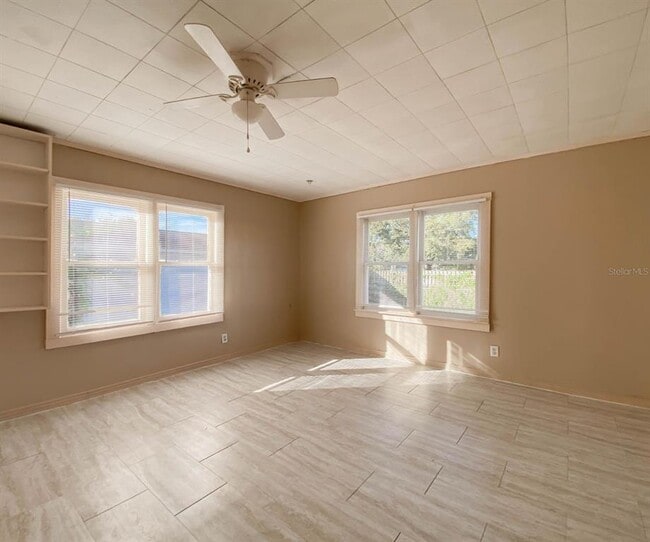 Building Photo - 830 N Combee Rd