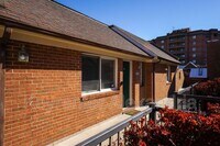 Building Photo - 1107 N Taylor St