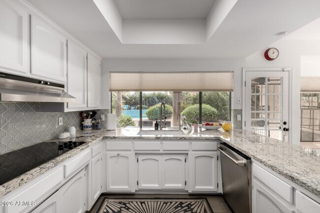 Building Photo - 9825 E Turquoise Ave