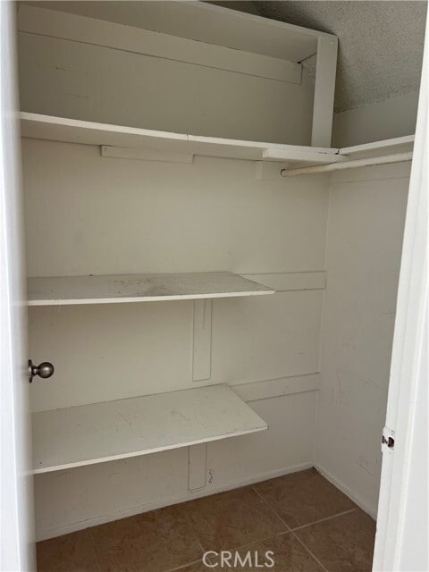 Building Photo - 3032 E 5th St