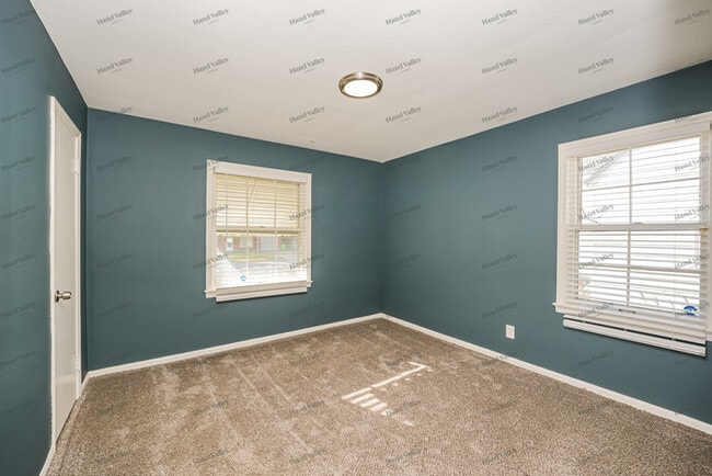 Building Photo - 27511 Forestview Ave