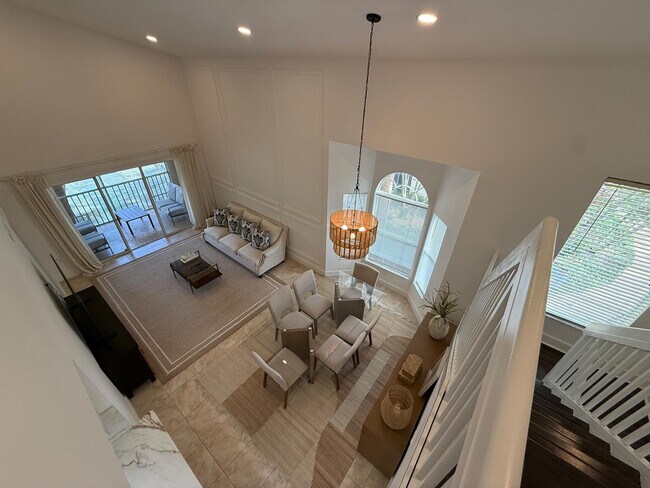 Building Photo - 16206 Glenmoor Dr