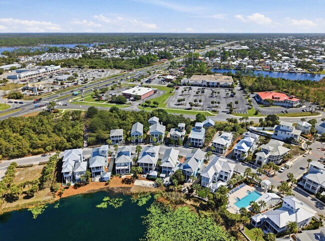 Building Photo - 419 Lakefront Dr