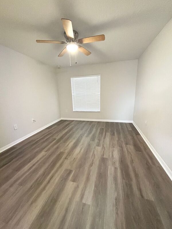 Building Photo - 3048 Verbena Dr