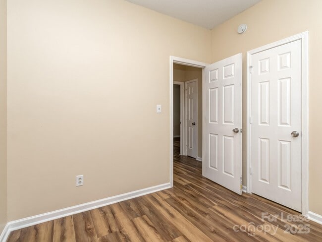Building Photo - 6213 Derryfield Dr