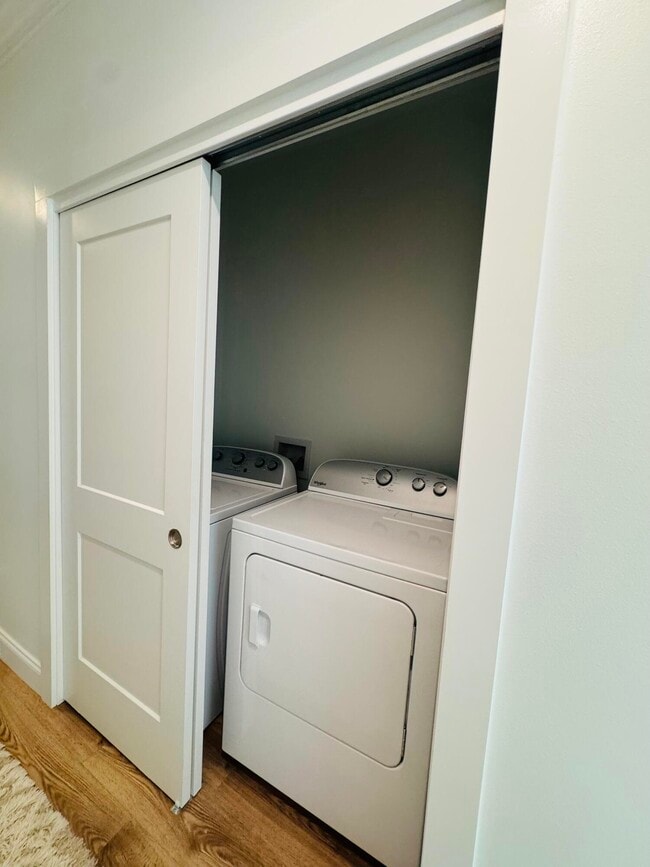 Building Photo - 48 4th St