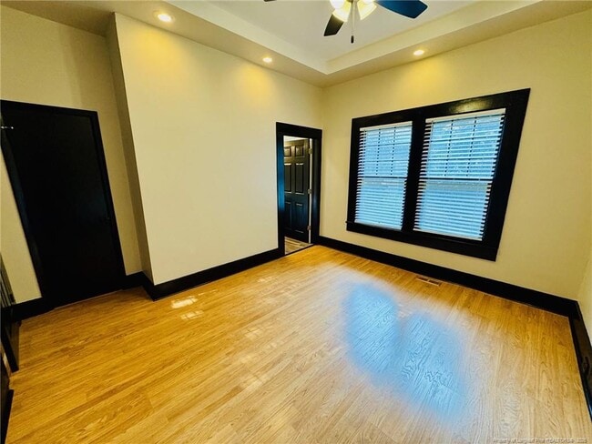 Building Photo - 1803 N Floyd Ave