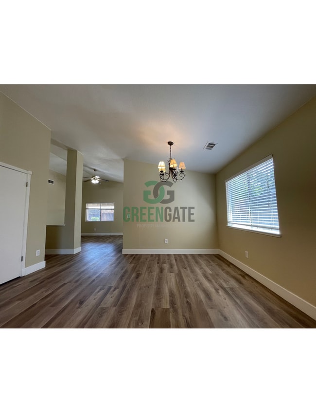 Building Photo - 1660 Etta Way