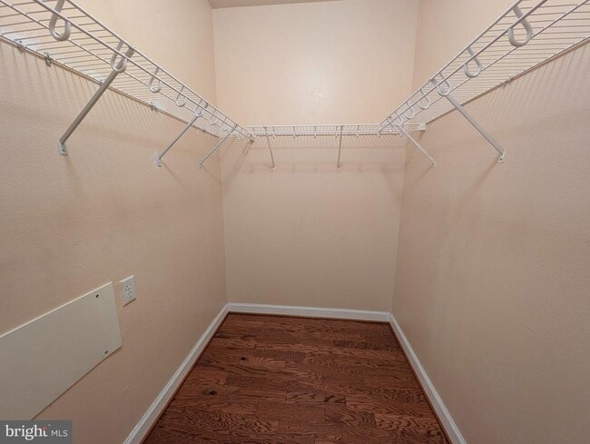 Building Photo - 501 Hungerford Dr