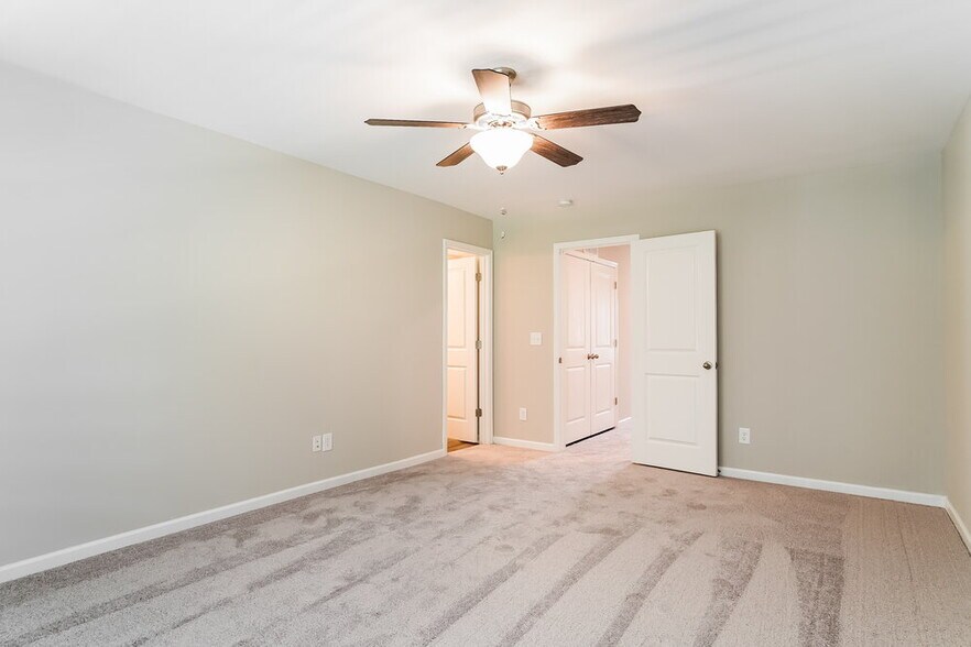 Building Photo - 338 Stone Arbor Wy