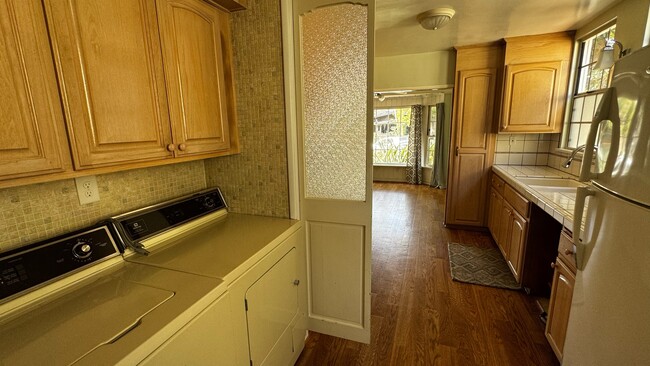 Laundry Room - 5258 College View Ave