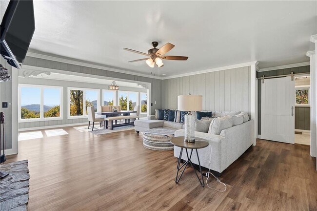 Building Photo - 1545 Dawson Petit Rdg Dr