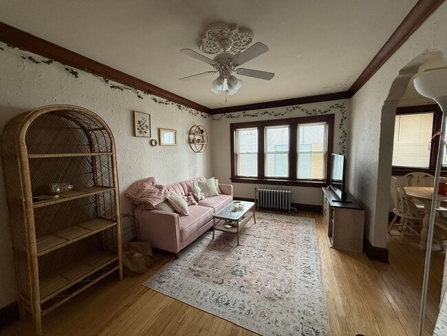 Interior Photo - 1628 Franklin