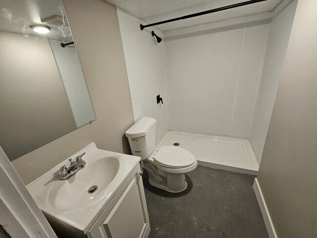 Building Photo - 4213 Spokane Ave