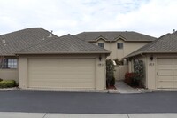 Building Photo - Beautiful two story home in gated community