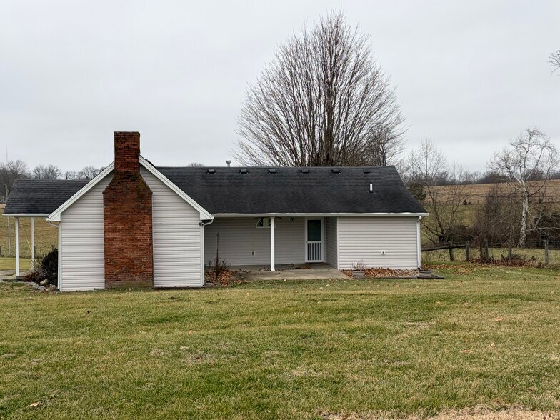 Building Photo - 3144 Evergreen Rd