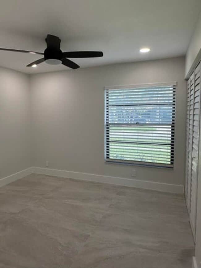 Building Photo - 11600 Island Lakes Ln