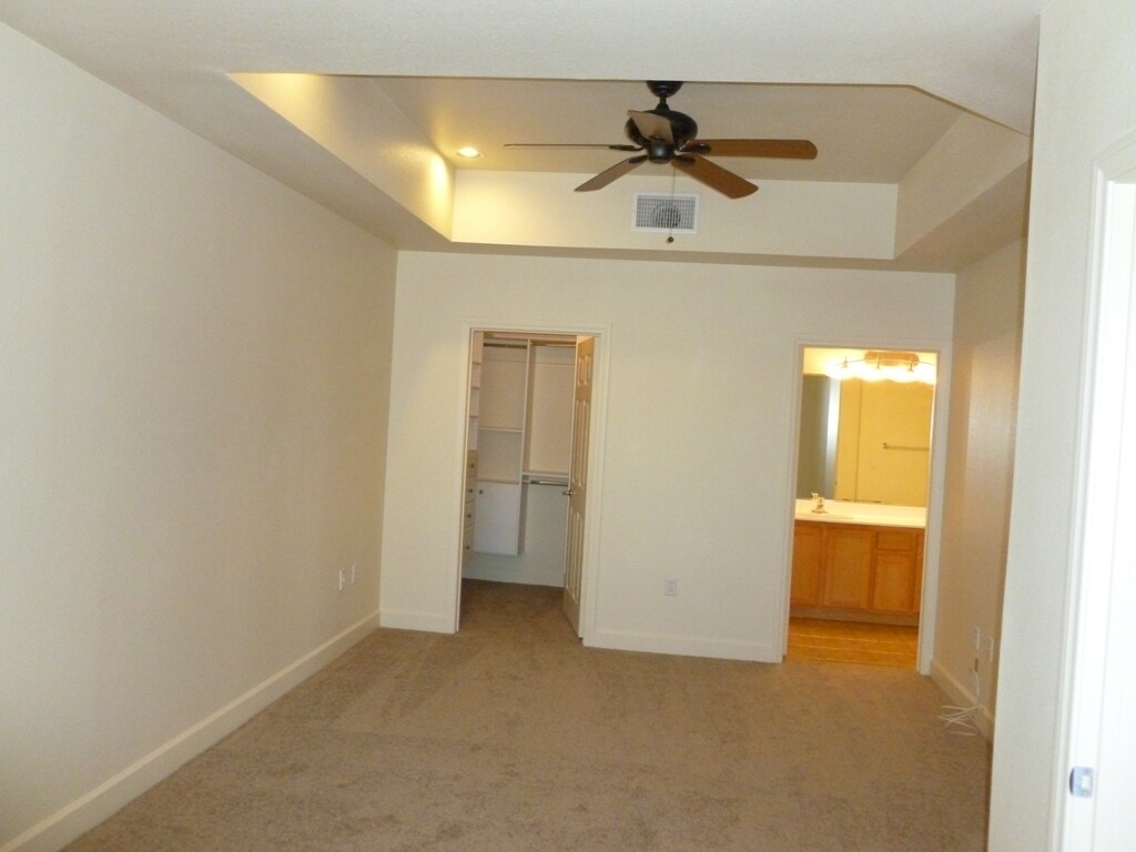 Building Photo - 59 E Agate Ave