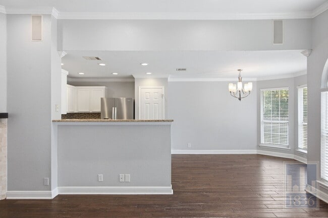 Building Photo - 8507 Jilbur Dr