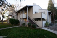 Building Photo - 2127 Roundhouse Rd