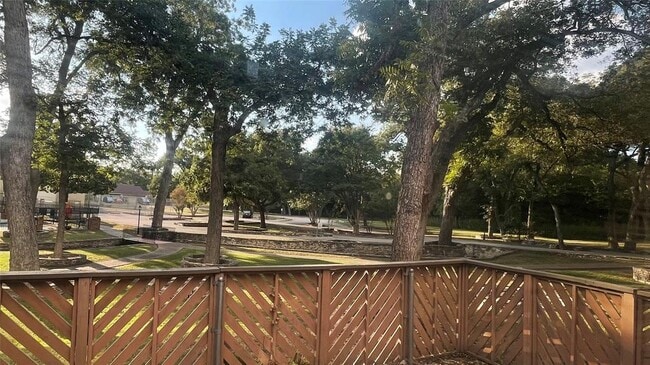 Building Photo - 8912 Barons Ct