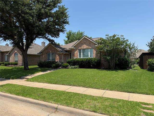 Primary Photo - 10810 Camelot Dr