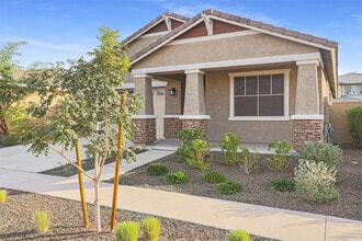 Building Photo - 12881 N 145th Dr