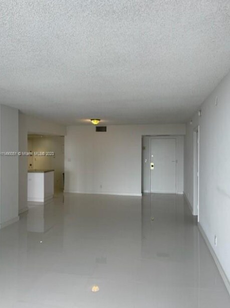 Building Photo - 3800 S Ocean Dr