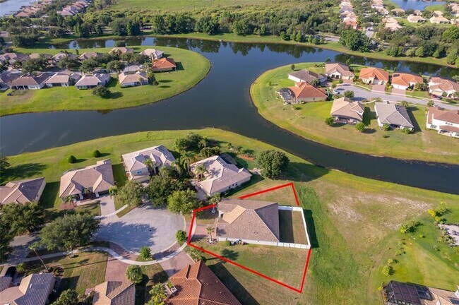 Building Photo - 2630 Summerland Way