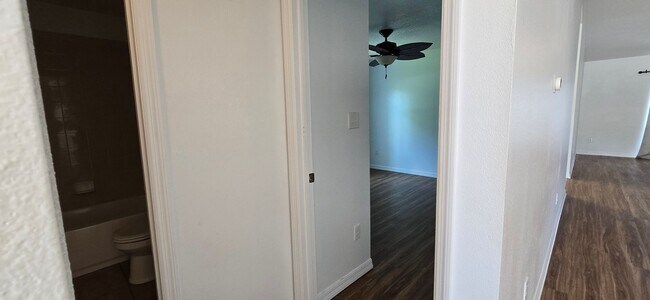 Building Photo - 1500 Kayuni Dr