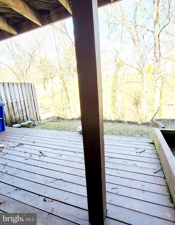 Building Photo - 5584 Talbot Ct