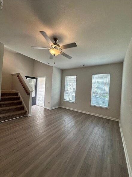 Building Photo - 1521 Auckland Ct