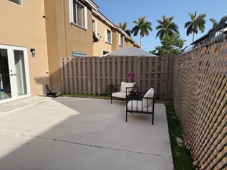 Building Photo - 6726 SW 130th Pl