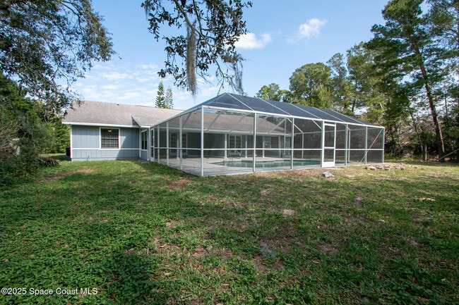 Building Photo - 5492 Wendy Lee Dr