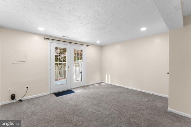 Building Photo - 1644 Fieldthorn Dr