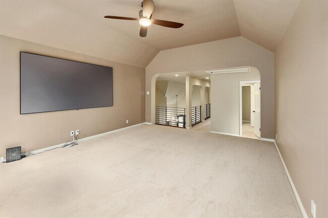 Building Photo - 8216 Fern Bluff Ave