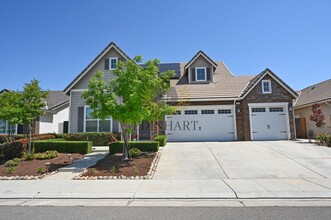 Building Photo - 531 Meridian Ave