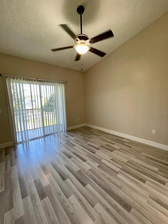 Building Photo - 13301 Fairway Glen Dr