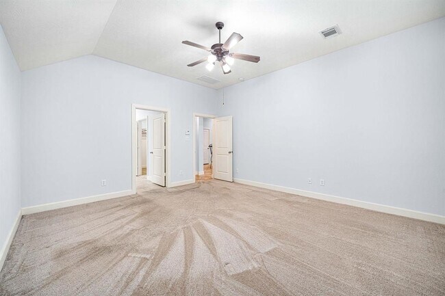 Building Photo - 2117 Quiet Falls Ln