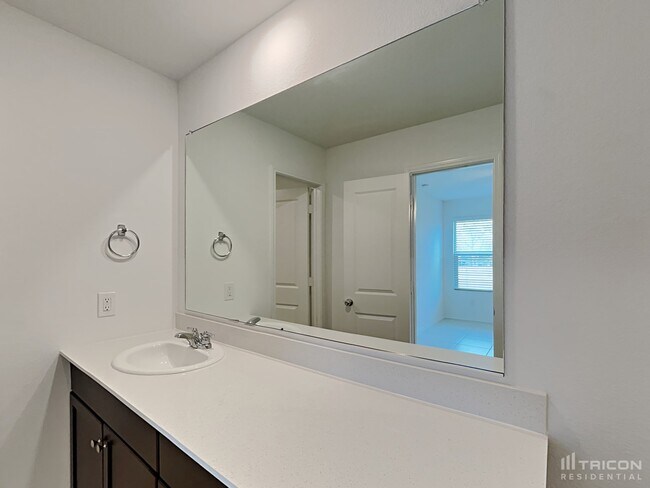 Building Photo - 6328 Bristolwood Dr