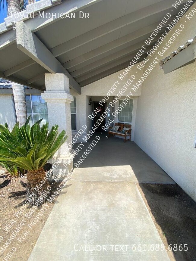 Building Photo - 10910 Mohican Dr - Zero Deposit, Ask us How!