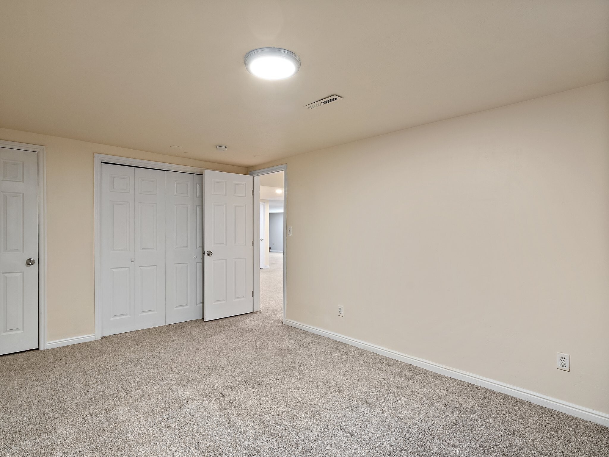 Building Photo - 6438 Tamra Dr